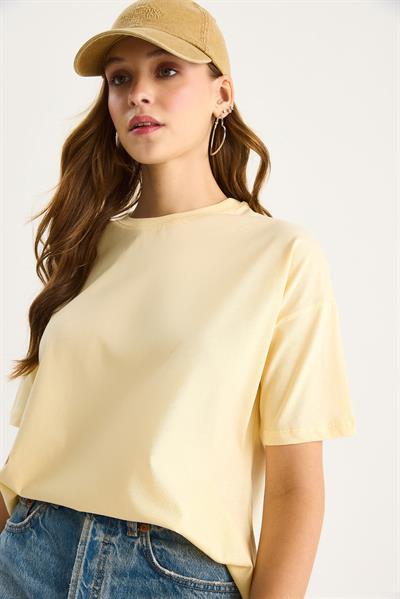 Kadın %100 Organik Pamuk Relaxed Fit Yuvarlak Yakalı T-Shirt 60602050 - Tereyağ