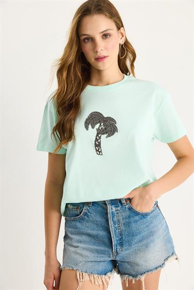 Kadın %100 Pamuk Bisiklet Yaka Palmiye Taş Aksesuarlı Rahat Kalıp T-Shirt 60602067 - Su Yeşili