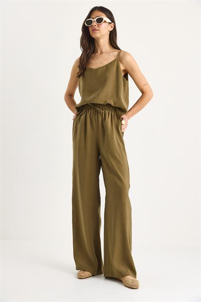Kadın Askılı Dokuma Modal Bluz Pantolon Alt-Üst Takım 9298 60281024 - Haki