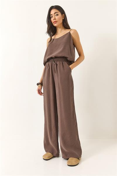 Kadın Askılı Dokuma Modal Bluz Pantolon Alt-Üst Takım 9298 60281024 - Kahve