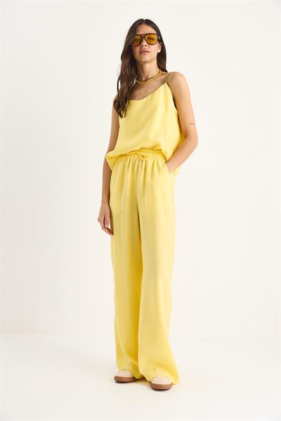 Kadın Askılı Dokuma Modal Bluz Pantolon Alt-Üst Takım 9298 60281024 - Limon Sarısı