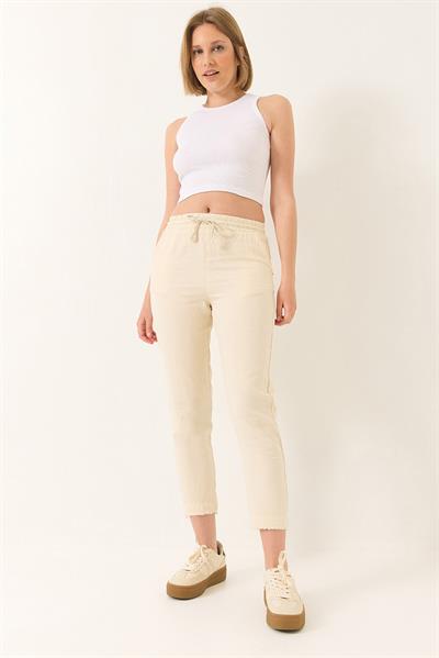 Kadın Beli Bağlamalı Paça Detaylı Cepli Keten Havuç Pantolon YP5134 60283180 - Bej