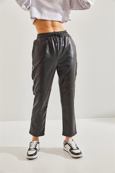 Kadın Beli Lastikli Deri Pantolon 60031011 - Siyah