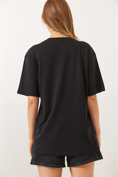 Kadın Bisiklet Yaka Boncuk ve Taş Kalp Baskılı T-Shirt 60261389 - Siyah