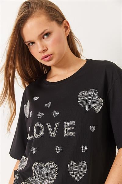 Kadın Bisiklet Yaka Boncuk ve Taş Kalp Baskılı T-Shirt 60261389 - Siyah