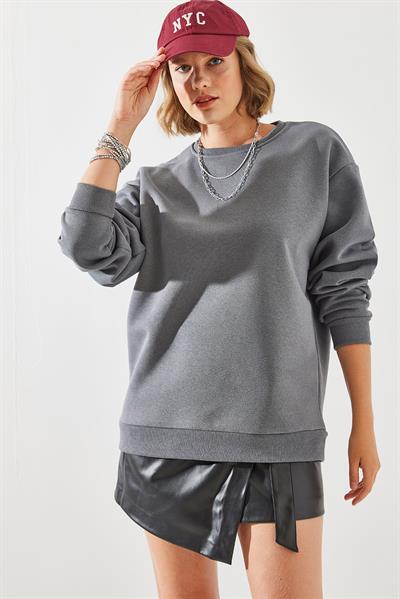 Kadın Bisiklet Yaka Şardonlu Basic Sweatshirt 60251640 - Füme