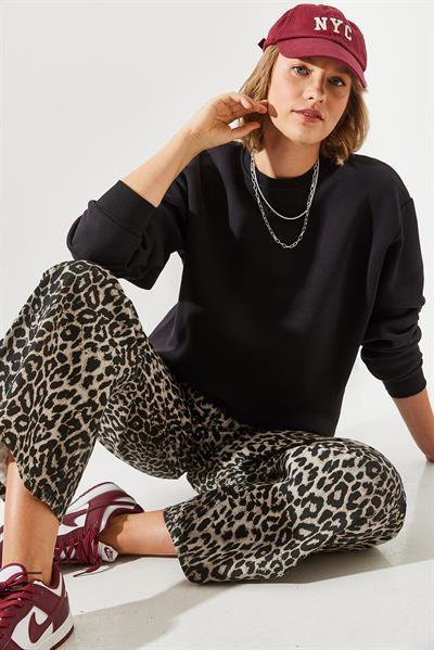 Kadın Bisiklet Yaka Şardonlu Basic Sweatshirt 60251640 - Siyah