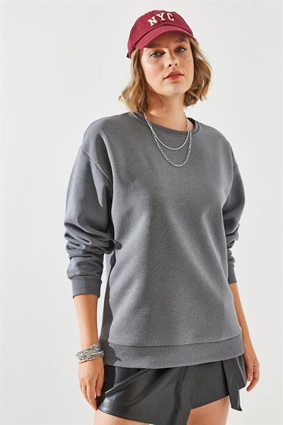 Kadın Bisiklet Yaka Şardonlu Basic Sweatshirt 60251640 - Füme