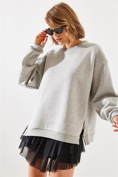 Kadın Bisiklet Yaka Şardonlu Fermuar Detaylı Basic Sweatshirt 60251796 - Gri Melanj