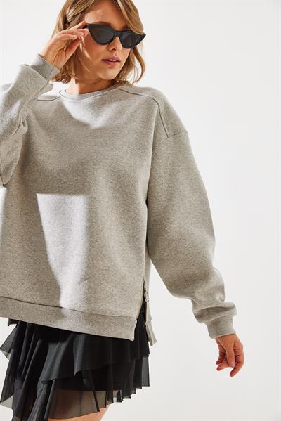 Kadın Bisiklet Yaka Şardonlu Fermuar Detaylı Basic Sweatshirt 60251796 - Gri Melanj
