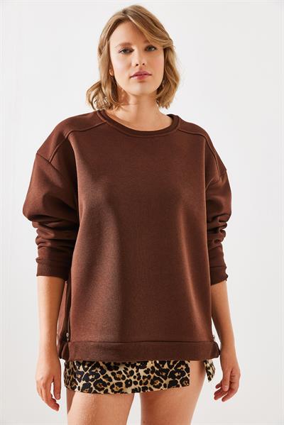 Kadın Bisiklet Yaka Şardonlu Fermuar Detaylı Basic Sweatshirt 60251796 - Kahverengi