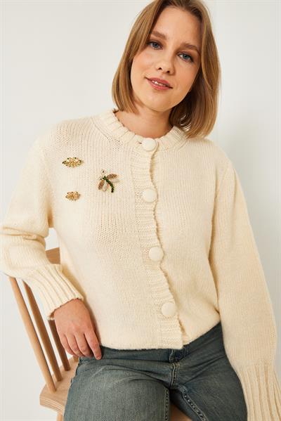 Broş Detaylı Triko Hırka 20246254 - Ekru