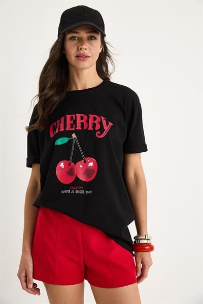 Kadın Cherry Baskılı Oversize Basic Pamuklu T-Shirt 04025 60284052 - Siyah
