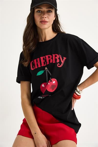 Kadın Cherry Baskılı Oversize Basic Pamuklu T-Shirt 04025 60284052 - Siyah
