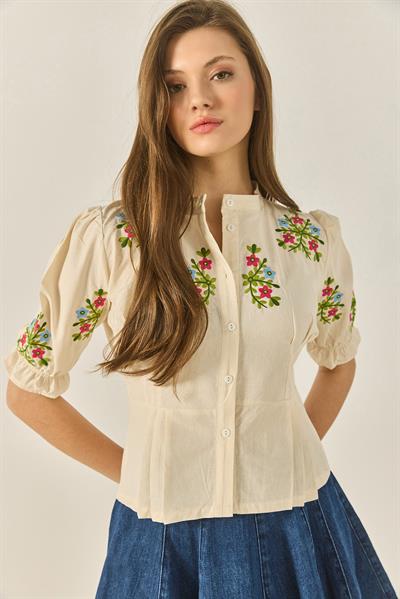 Kadın Çiçek Nakışlı Bel Detaylı Kolu Lastikli Keten Gömlek 307 60283306 - Bej