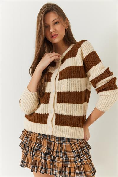 Çiizgili Düğmeli Triko Hırka - Ekru-Kahverengi