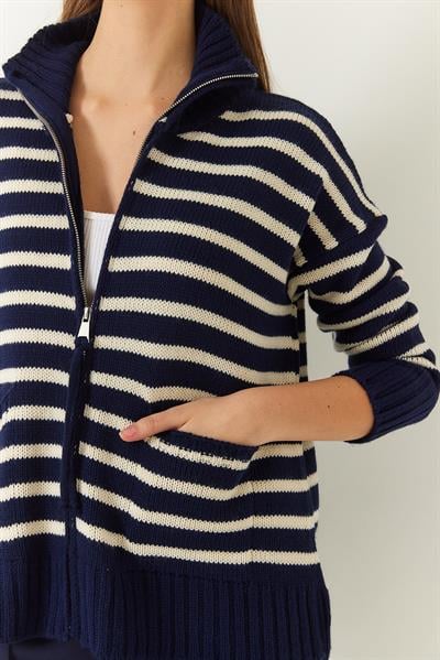 Çizgili Fermuarlı Triko Hırka 20246314 - Lacivert-Ekru