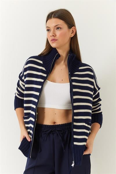 Çizgili Fermuarlı Triko Hırka 20246314 - Lacivert-Ekru