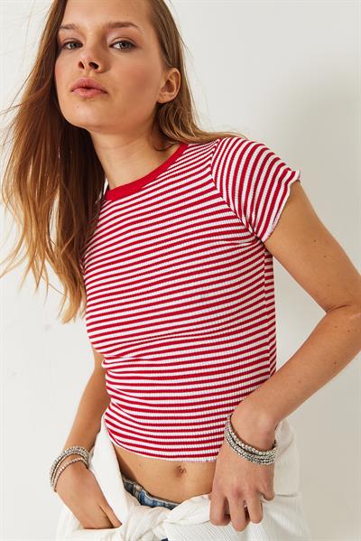 Kadın Çizgili Fitilli Kaşkorse Basic T-Shirt 60261475 - Kırmızı-Beyaz