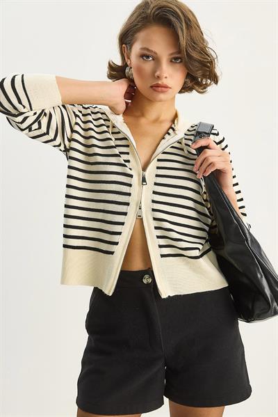 Kadın Çizgili Kapüşonlu Çift Fermuarlı Basic Hırka 20246865 - Ekru-Siyah