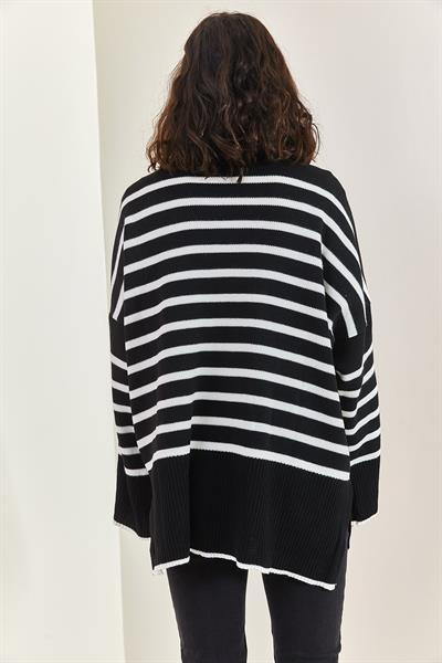 Kadın Çizgili Oversize Triko Kazak 40061026 - Siyah-Beyaz