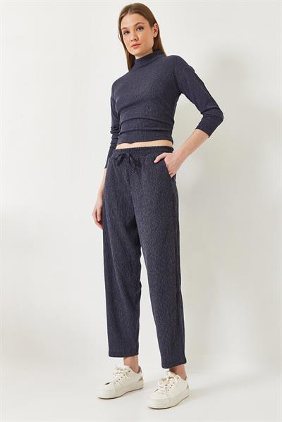 Kadın Crop Bluz ve Beli Lastikli Pantolonlu Alt Üst Takım 60261363 - Lacivert