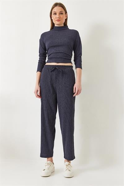 Kadın Crop Bluz ve Beli Lastikli Pantolonlu Alt Üst Takım 60261363 - Lacivert