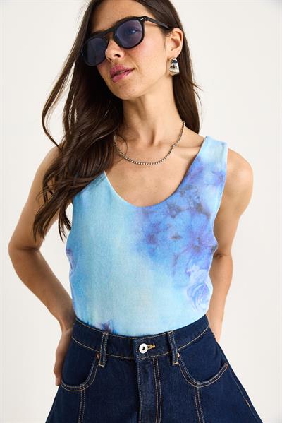 Kadın Desenli Kalın Askılı Dijital Baskılı Regular Yazlık Örme Bluz 60282017 - Gök Mavisi