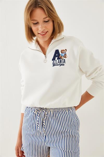 Kadın Fermuarlı Ön Baskılı Üç İplik Şardonlu Sweatshirt 5555 60251950 - Beyaz