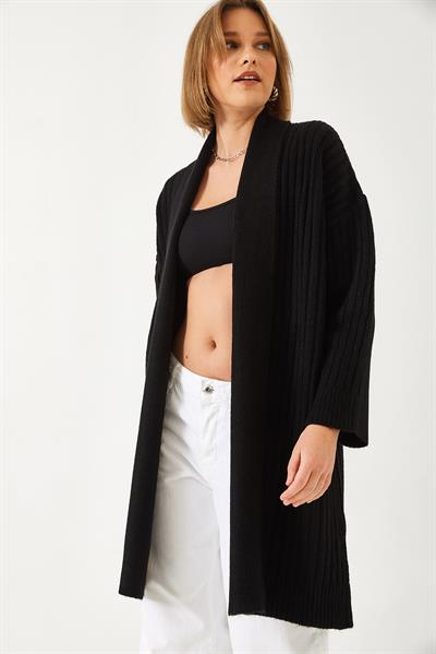 Geniş Kesim Fitilli Triko Hırka - Siyah