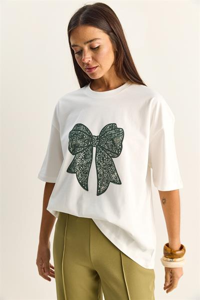 Kadın %100 Pamuk Bisiklet Yaka Kadife Fiyonk Baskılı Oversize T-Shirt ÖT261034 60286083 - Beyaz-Yeşil