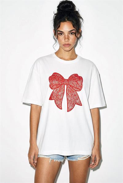 Kadın %100 Pamuk Bisiklet Yaka Kadife Fiyonk Baskılı Oversize T-Shirt ÖT261034 60286083 - Beyaz