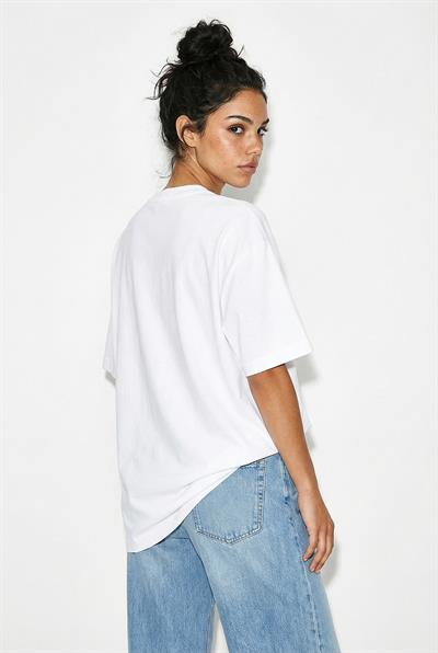 Kadın %100 Pamuk Bisiklet Yaka Maymun Punch Baskılı Oversize T-Shirt ÖT261035 60286081 - Beyaz