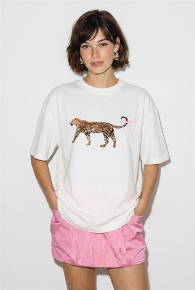 Kadın %100 Pamuk Çita Baskılı Oversize T-Shirt ÖT261125 60286380 - Beyaz
