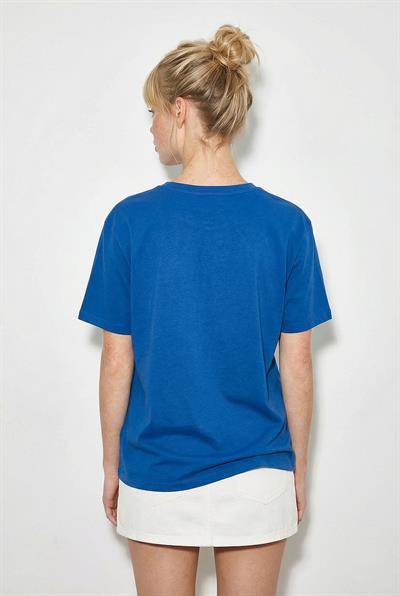 Kadın %100 Pamuk El İşi Çiçek Nakış Detaylı Premium Tasarım T-Shirt 1005 60282050 - Gök Mavisi