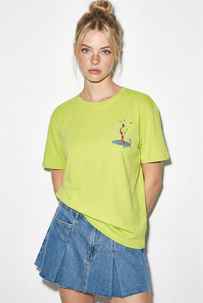Kadın %100 Pamuk El İşi Flamingo Nakış Detaylı Premium Tasarım T-Shirt 1004 60282049 - Fıstık Yeşili