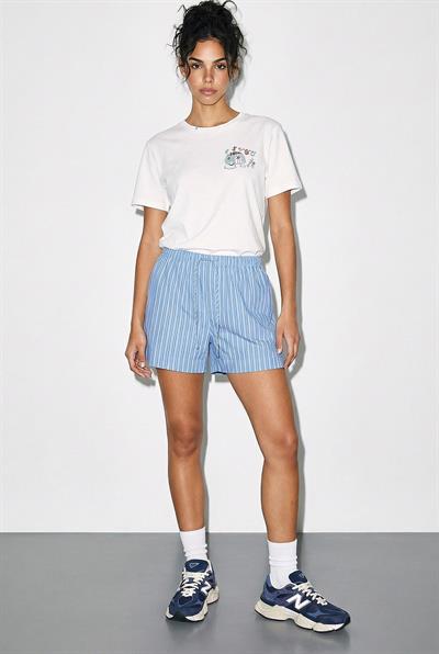 Kadın %100 Pamuk El İşi Minimal Nakış Detaylı Premium Tasarım T-Shirt 1003 60282051 - Beyaz