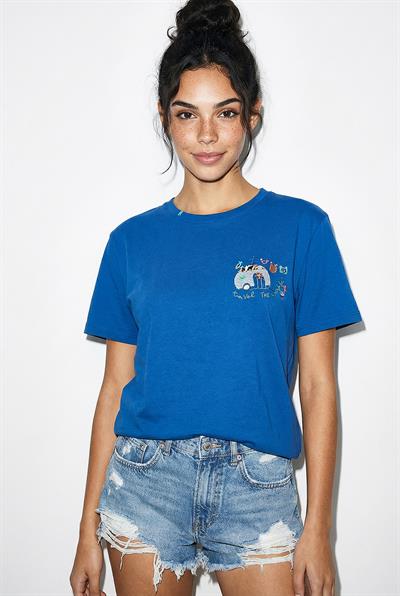 Kadın %100 Pamuk El İşi Minimal Nakış Detaylı Premium Tasarım T-Shirt 1003 60282051 - Gök Mavisi