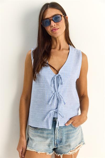 Kadın %100 Pamuk Kalın Askılı Önden Bağlama Detaylı Çizgili Peplum Bluz 60282045 - Beyaz-Lacivert