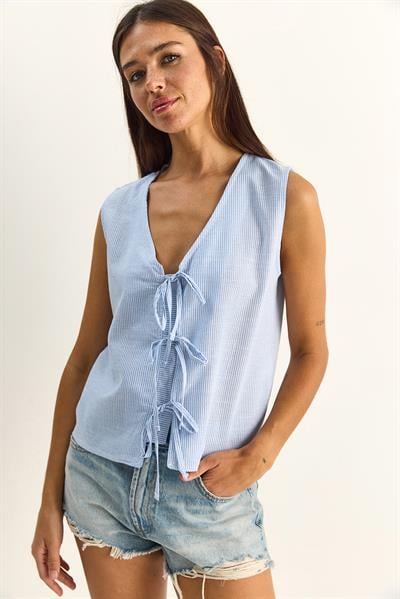 Kadın %100 Pamuk Kalın Askılı Önden Bağlama Detaylı Çizgili Peplum Bluz 60282045 - Beyaz-Mavi