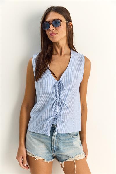 Kadın %100 Pamuk Kalın Askılı Önden Bağlama Detaylı Çizgili Peplum Bluz 60282045 - Beyaz-Lacivert