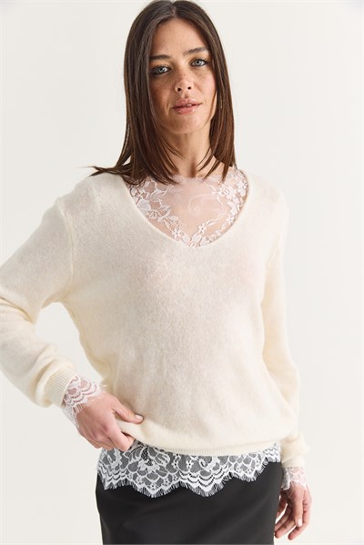 Kadın 2 Parça Dantel Bluz ve V Yaka Oversize Triko Kazak Takım TK261156 60286726 - Krem