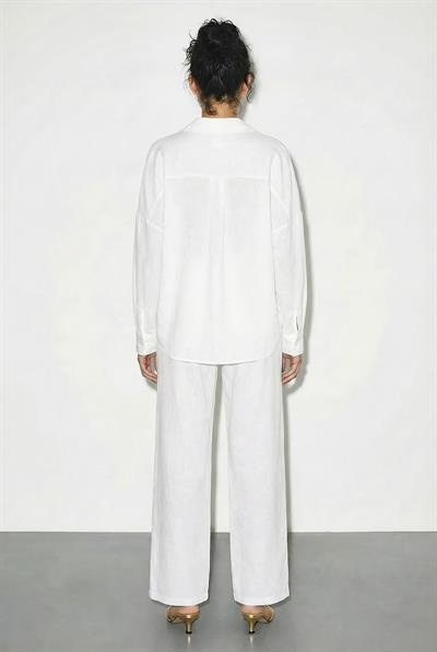 Kadın Aksesuarlı Oversize Gömlekli Bol Paça Pantolon Alt-Üst Takım 7613 60286063 - Beyaz