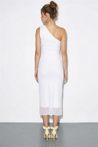 Kadın Astarlı Seyyar Gül Aksesuarlı Midi Boy Tül Elbise 60261493 - Beyaz