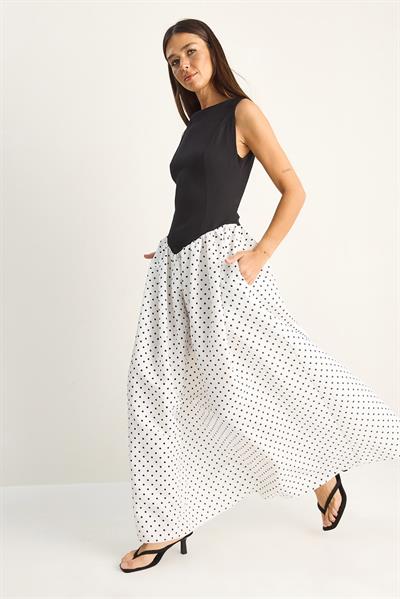 Kadın Belden Oturtmalı Puantiyeli Cep Detaylı Maxi Elbise 8707 60286183 - Siyah