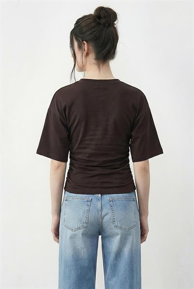 Kadın Beli Büzgülü Bisiklet Yaka T-Shirt ÖT261003 60283996 - Acı Kahve