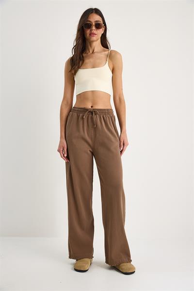 Kadın Beli Lastikli Paça Detaylı Palazzo Kalıp Pamuk Gabardin Yazlık Pantolon 60283323 - Kahve