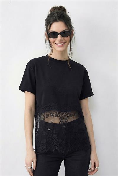 Kadın Bisiklet Yaka Dantel Detaylı Rahat Kalıp T-Shirt 1074 60286064 - Siyah
