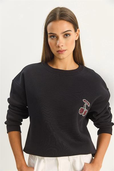 Kadın Bisiklet Yaka Kiraz Taş İşlemeli Üç İplik Şardonlu Sweatshirt 60601047 - Siyah