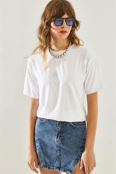 Kadın Bisiklet Yaka Kısa Kollu Basic T-Shirt 60251202 - Beyaz